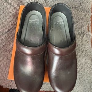 DANSKO - slip on shoes- brown